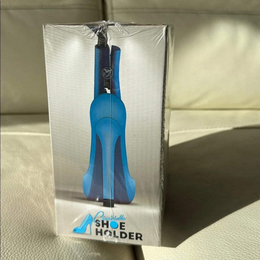 Royale‎ Cindirella Shoe Straightener Holder